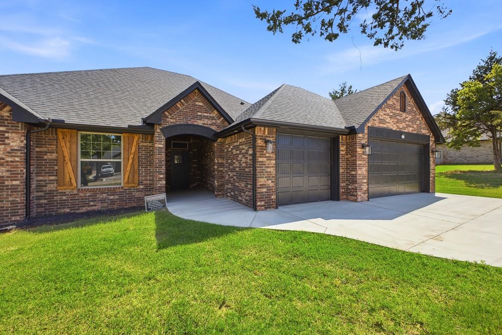2413 Black Jack Court Property Photo 39