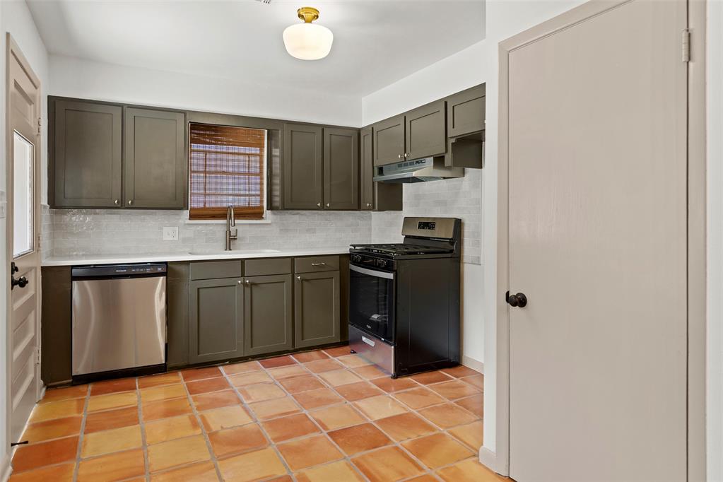3025 N Utah Avenue Property Photo 8