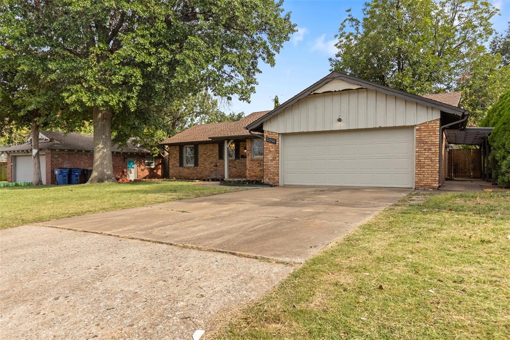 3016 Lakeside Drive Property Photo 2