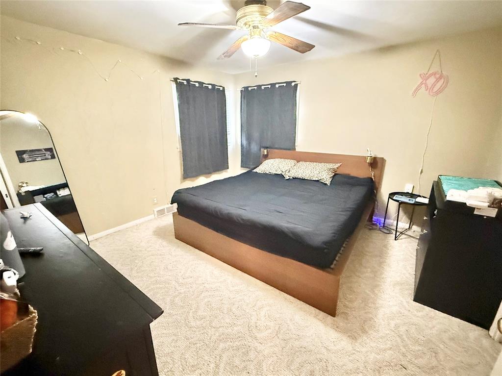 1724 N Willard Street Property Photo 12