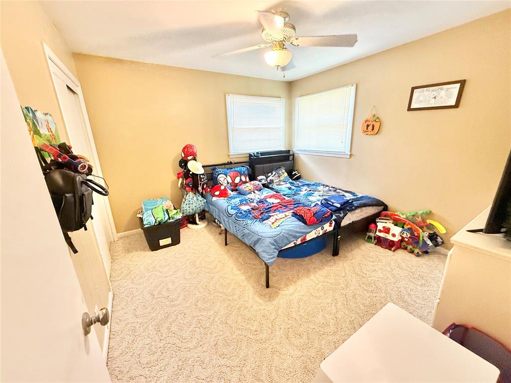 1724 N Willard Street Property Photo 17