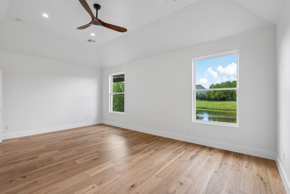 4924 Pont Neuf Road Property Photo 23