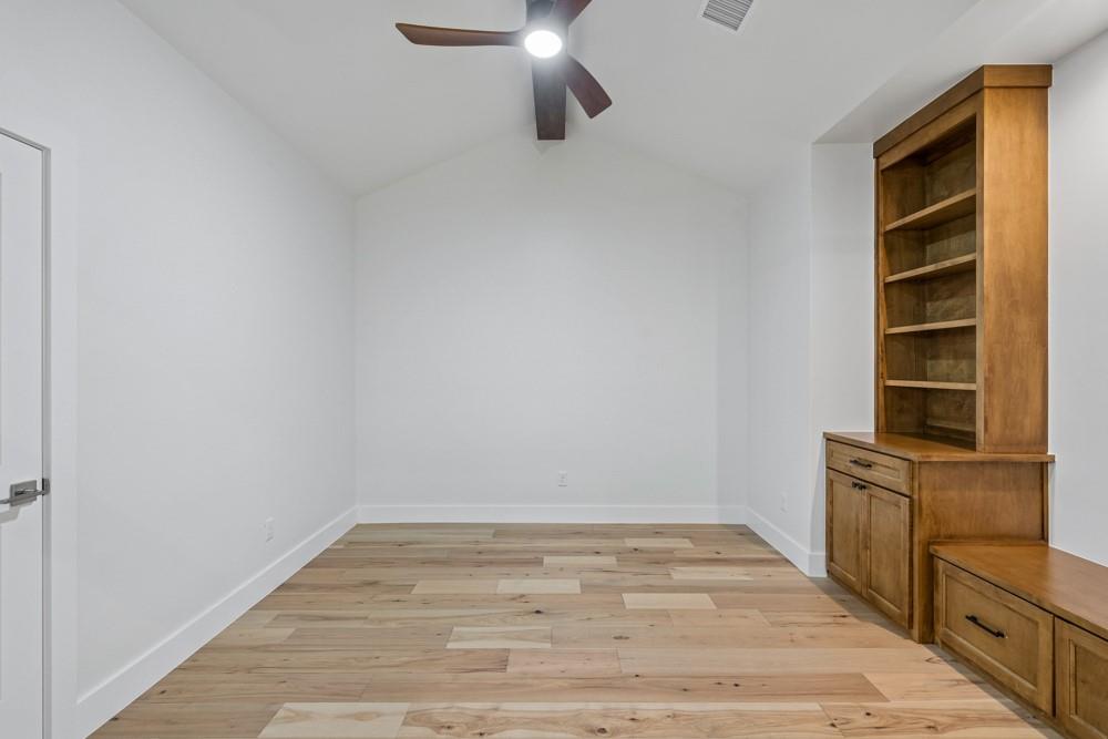 4924 Pont Neuf Road Property Photo 35