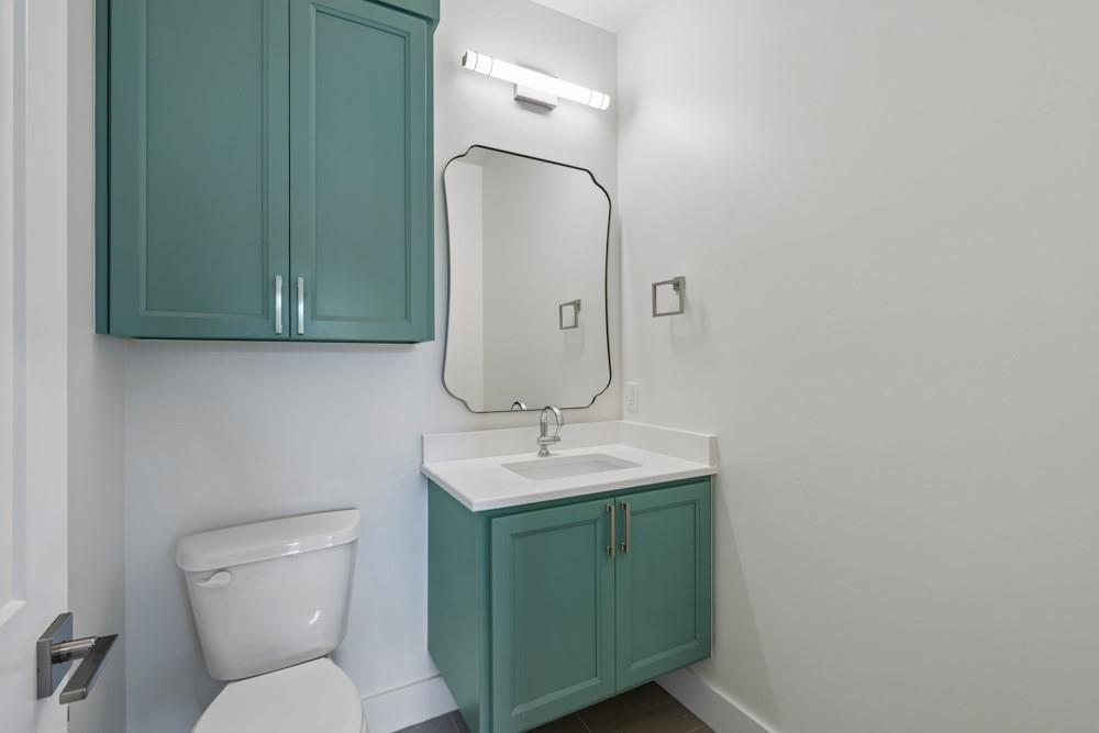 4924 Pont Neuf Road Property Photo 37