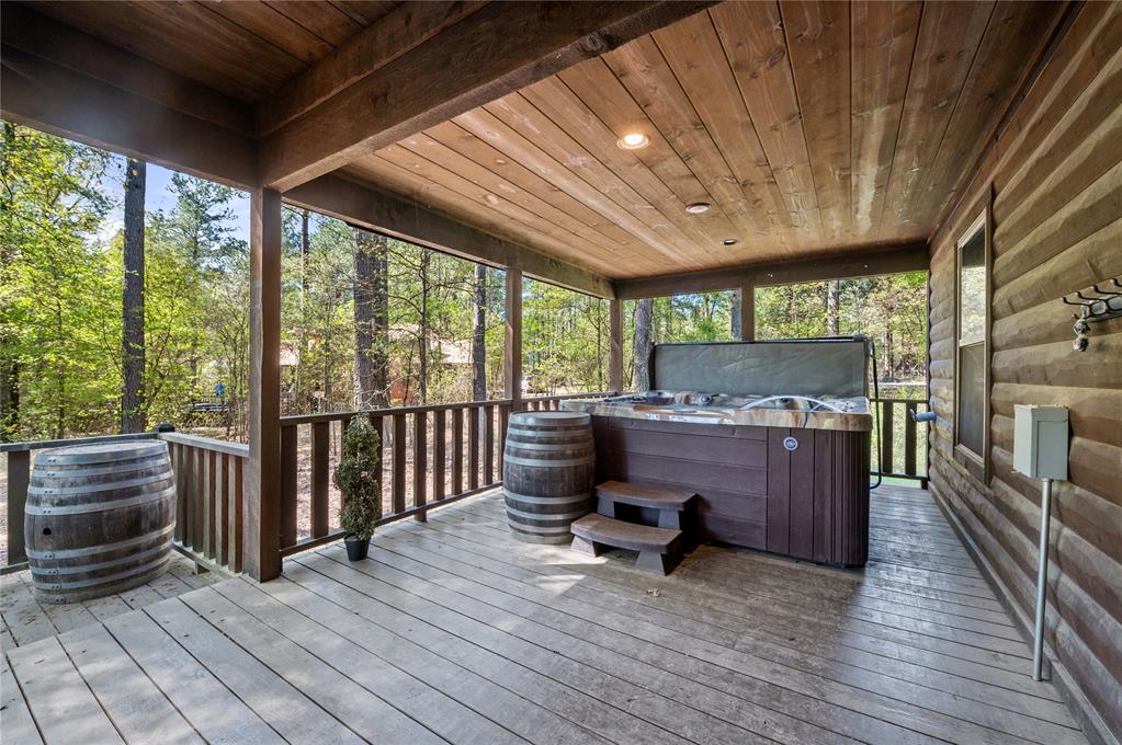 136 Scrub Oak Trail Property Photo 8