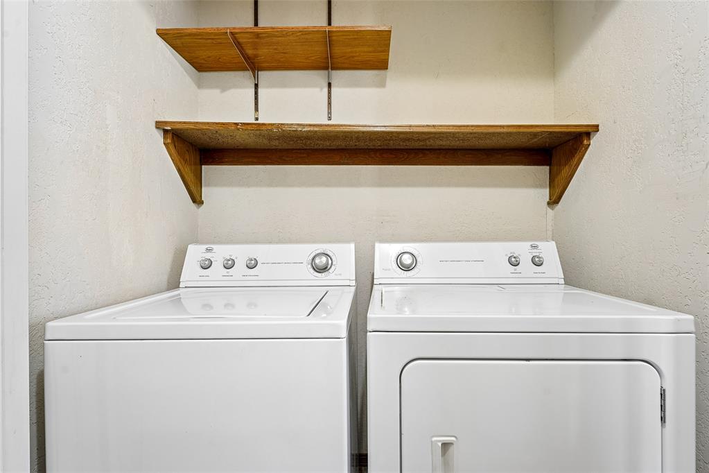 8404 S Brookline Avenue Property Photo 14