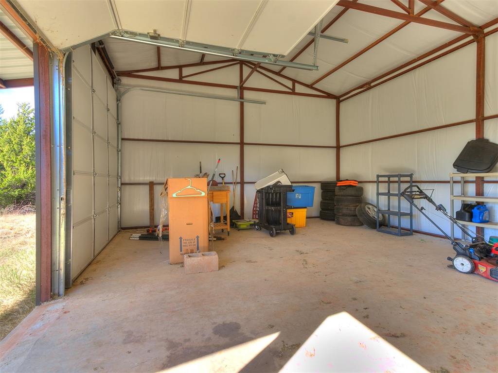 940606 S 3360 Road Property Photo 11