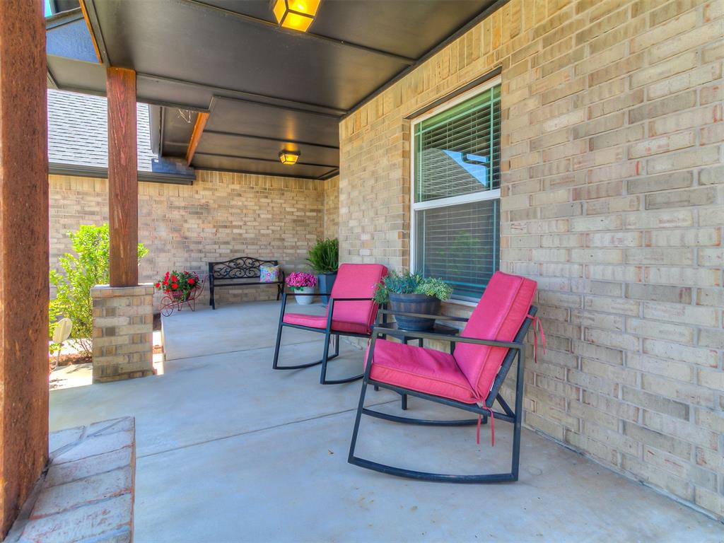 4709 Mustang Park Boulevard Property Photo 3