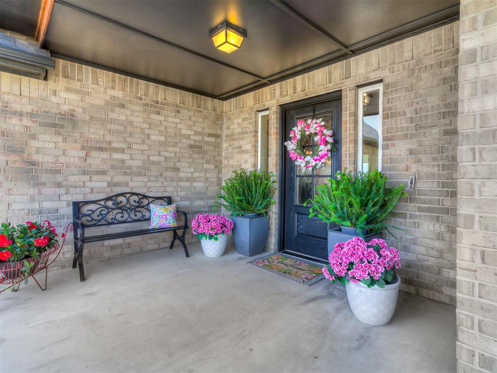 4709 Mustang Park Boulevard Property Photo 4