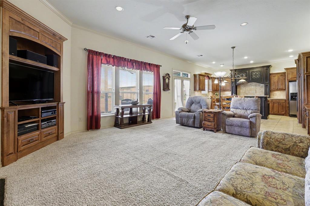 9024 Wheatland Drive Property Photo 8