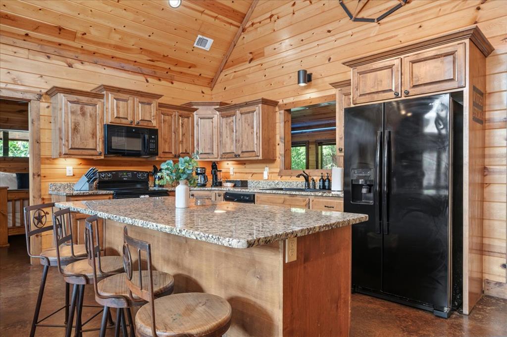 132 Bass Loop Road Property Photo 8