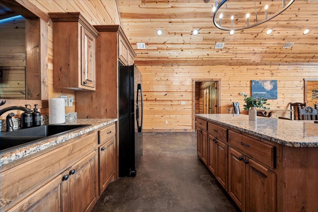 132 Bass Loop Road Property Photo 10