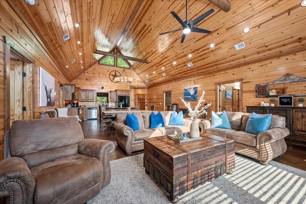 132 Bass Loop Road Property Photo 14