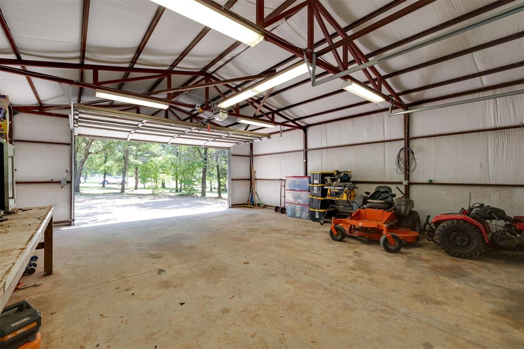 9209 Sleepy Hollow Drive Property Photo 45