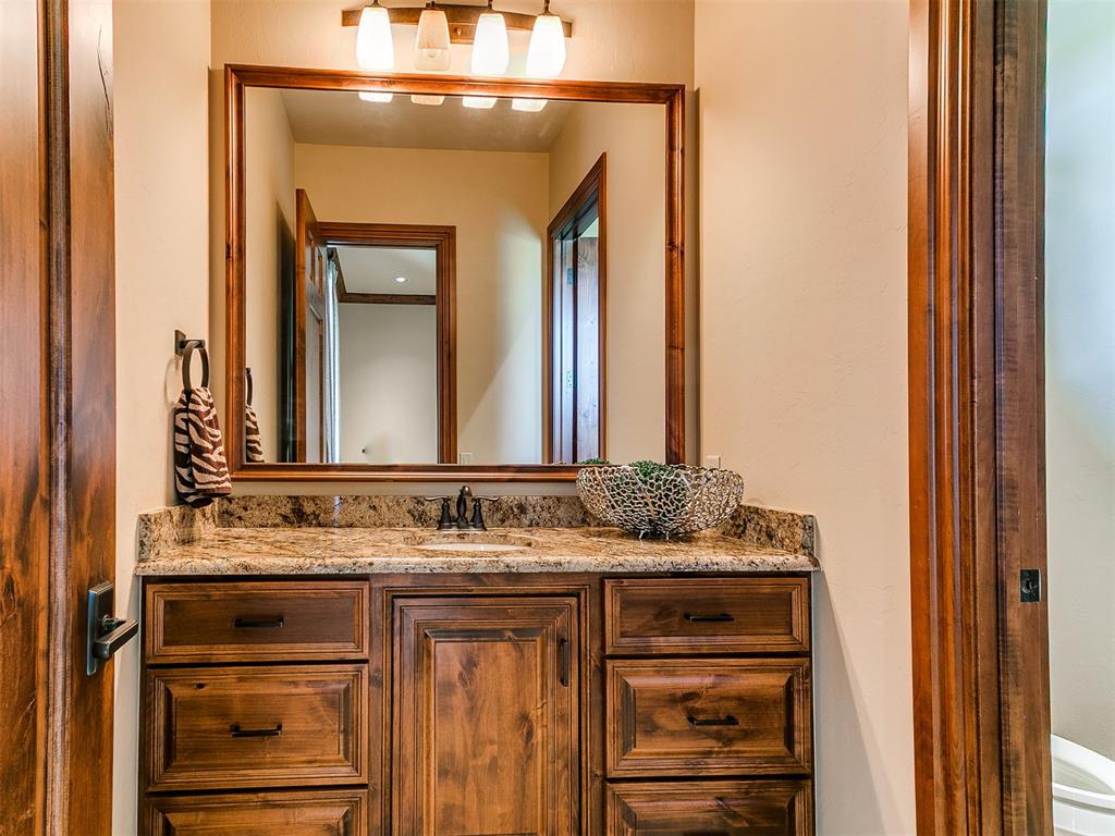 5801 W Highway 33 Property Photo 35