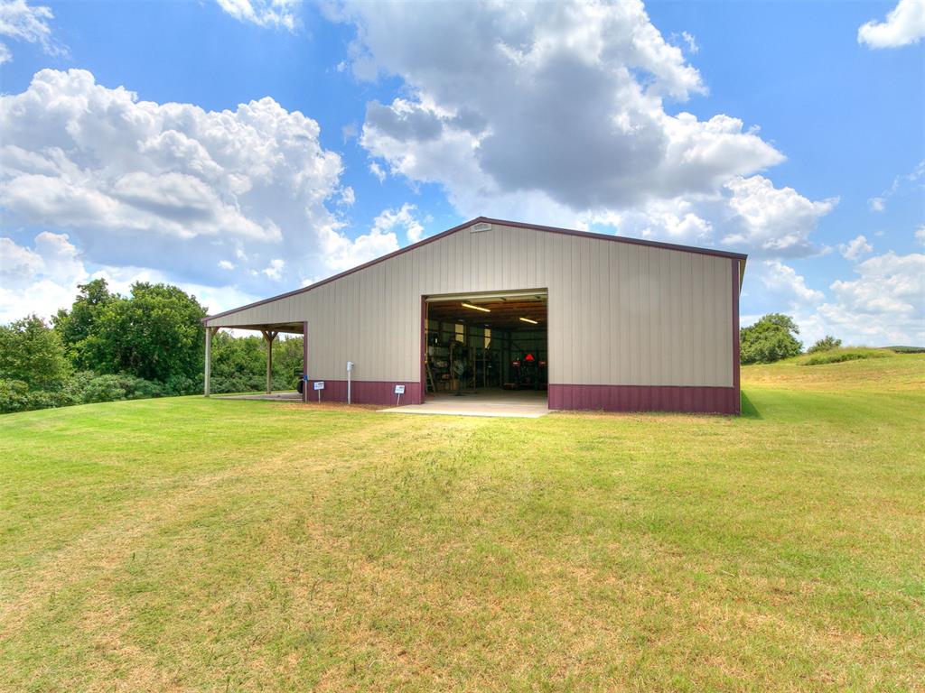 5801 W Highway 33 Property Photo 41