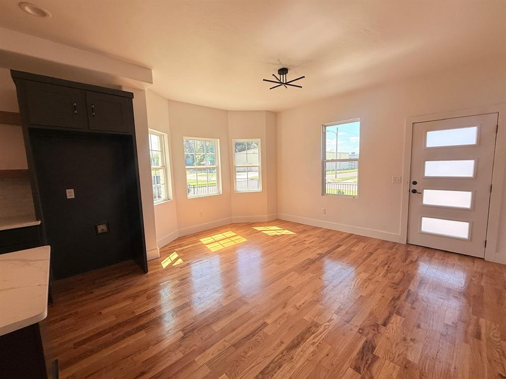 1301 Nw 1st Street Property Photo 9