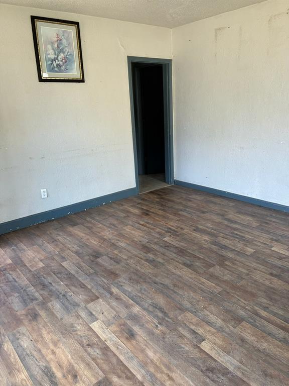 2324 Sw Binkley Street Property Photo 5