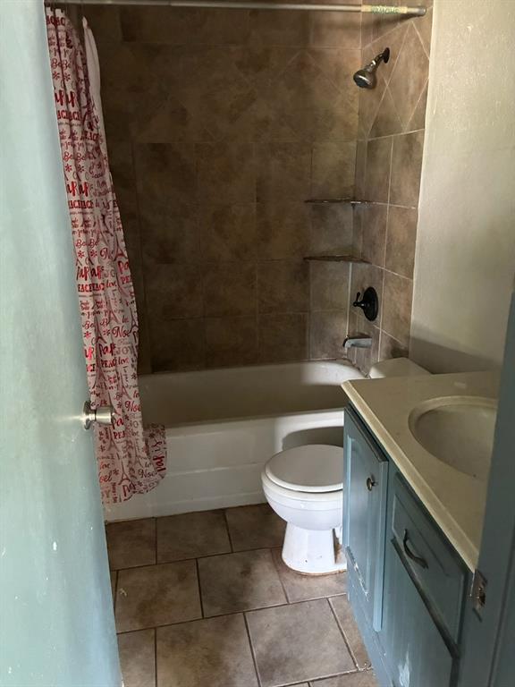 2324 Sw Binkley Street Property Photo 14