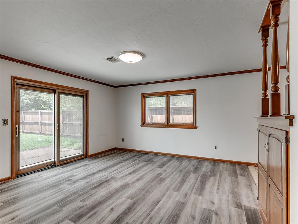 136 Elwood Drive Property Photo 8