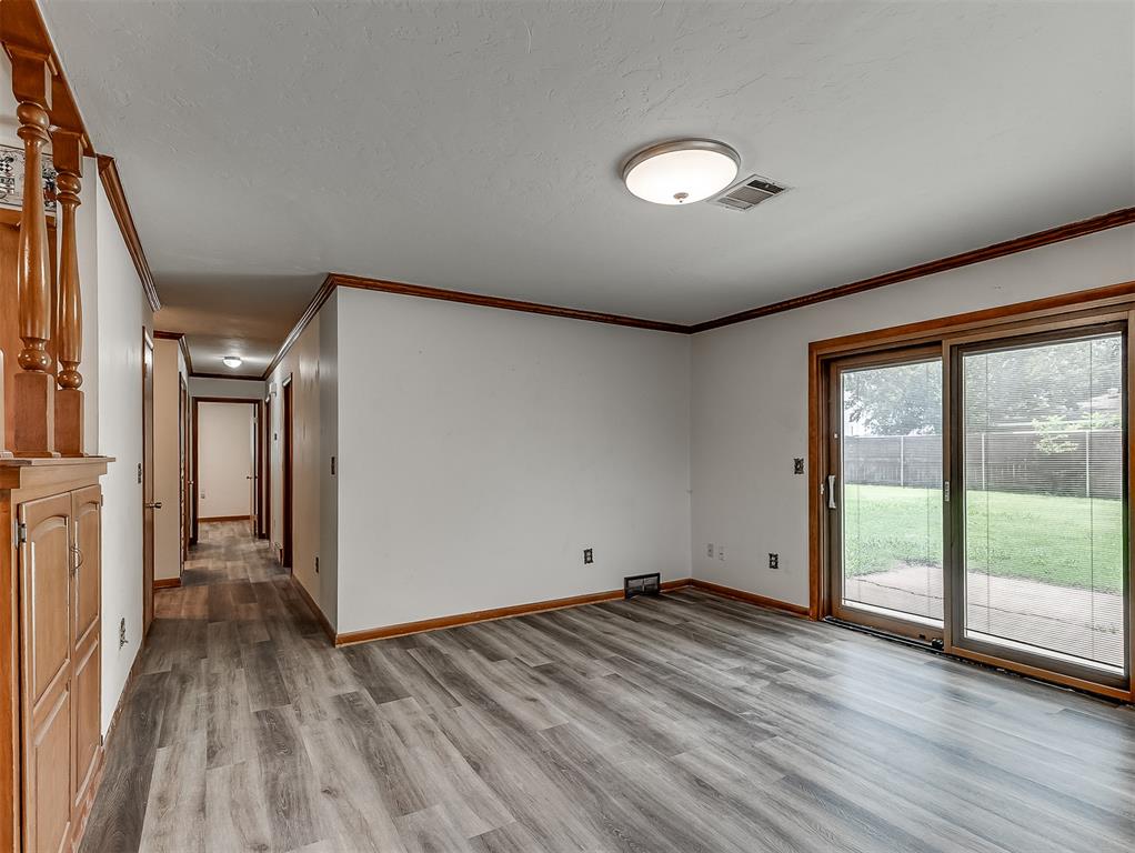 136 Elwood Drive Property Photo 10