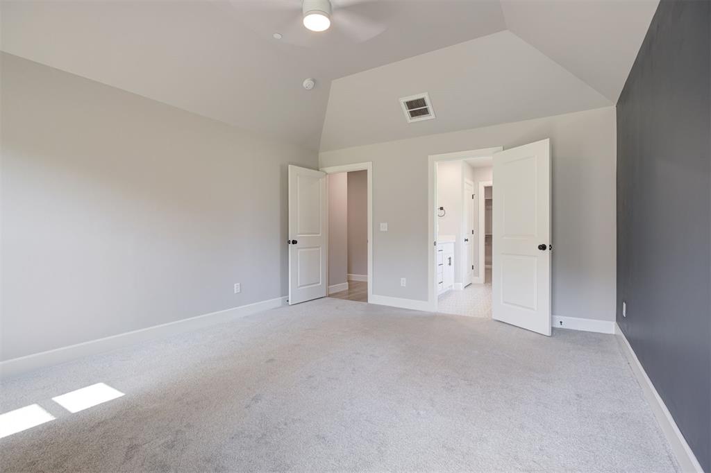 9500 Megans Way Property Photo 20