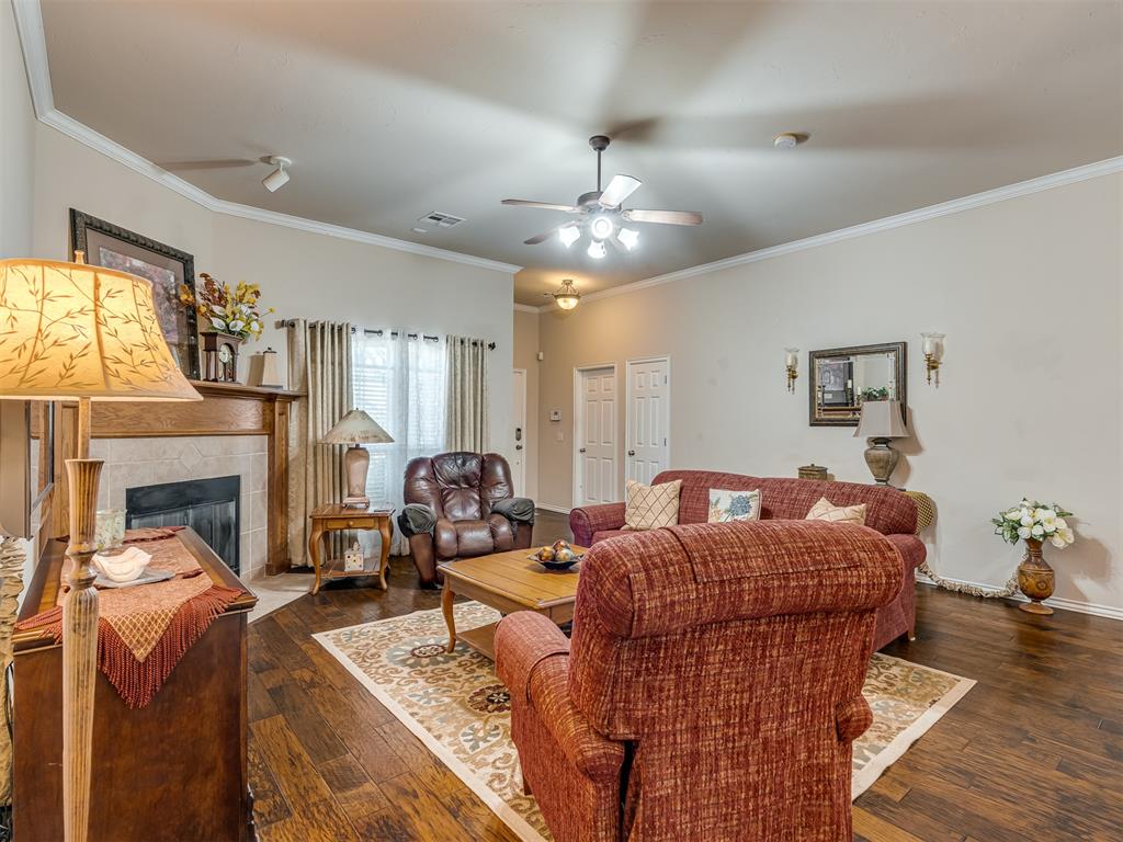 4401 Spotted Owl Circle Property Photo 7