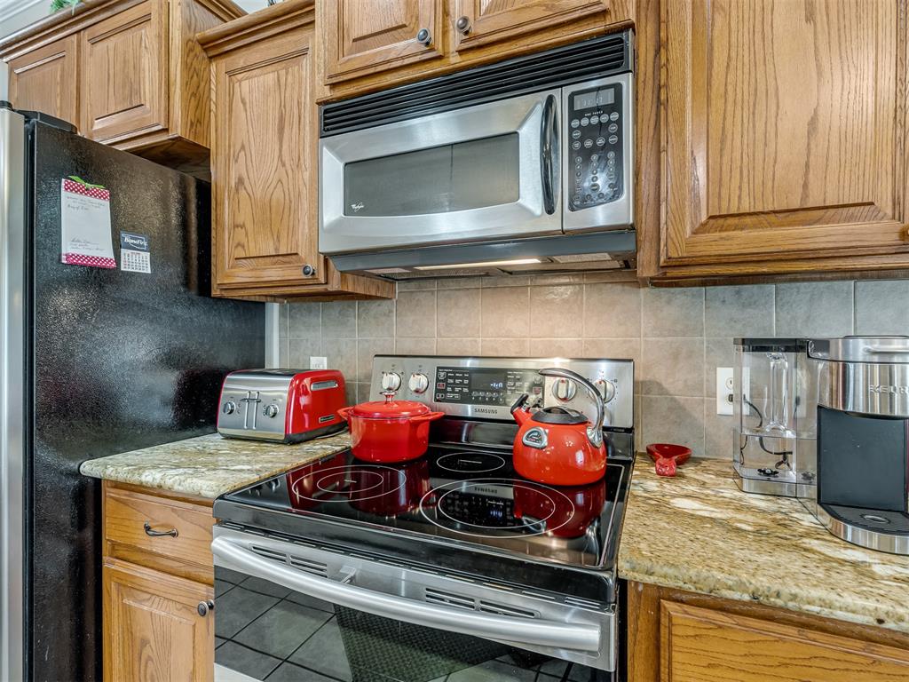 4401 Spotted Owl Circle Property Photo 14