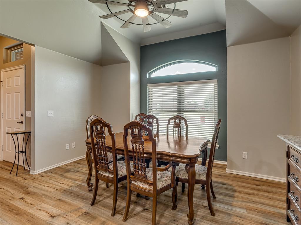 8128 N Kaden Road Property Photo 10