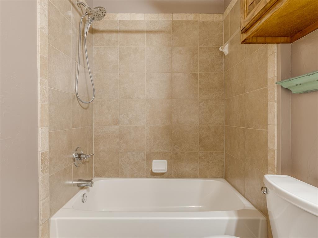 8128 N Kaden Road Property Photo 19