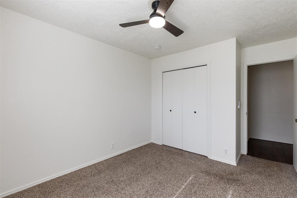 505 Crestview Property Photo 21
