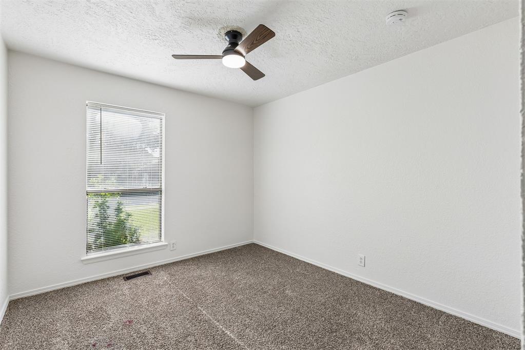 505 Crestview Property Photo 22