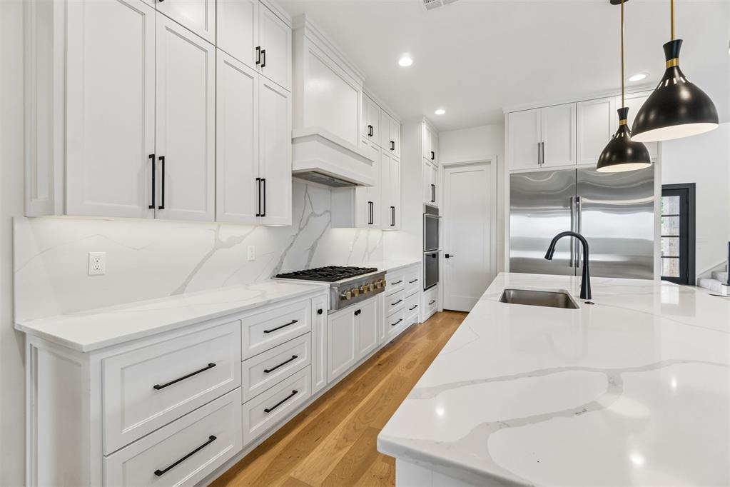2109 Wiregrass Drive Property Photo 15