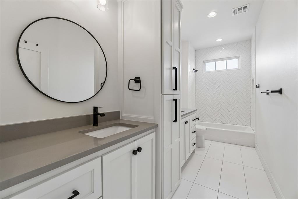 2109 Wiregrass Drive Property Photo 33