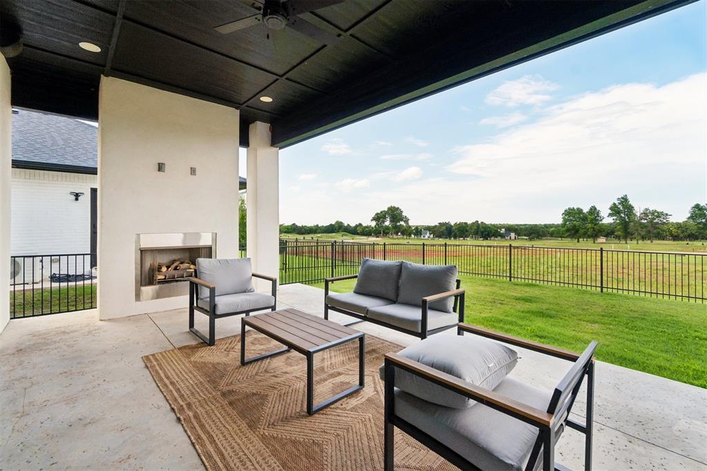 2109 Wiregrass Drive Property Photo 43