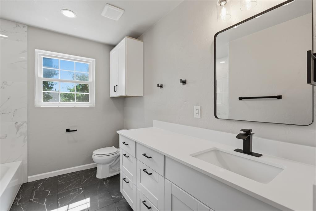 1221 Pepperdine Avenue Property Photo 24