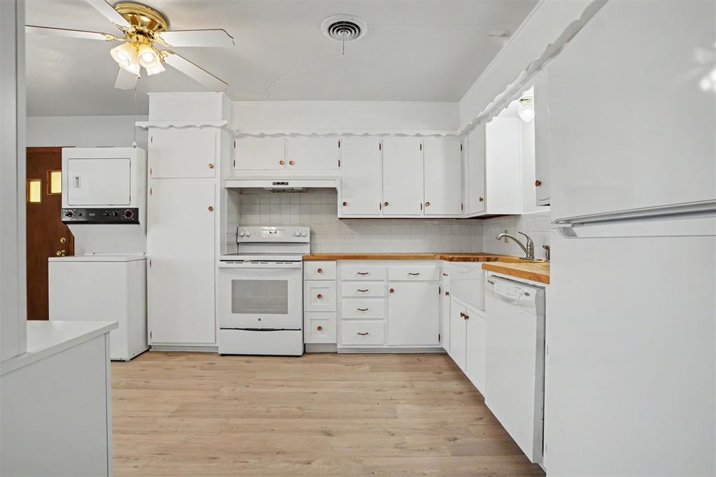 111 W Cedar Avenue Property Photo 15