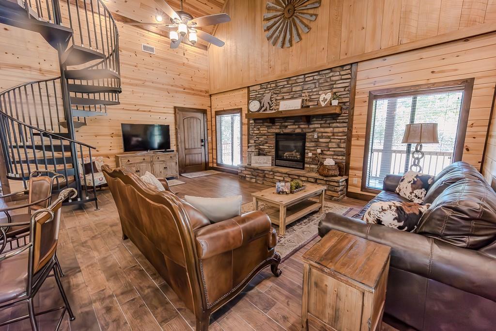 309 Poplar Circle Property Photo 4