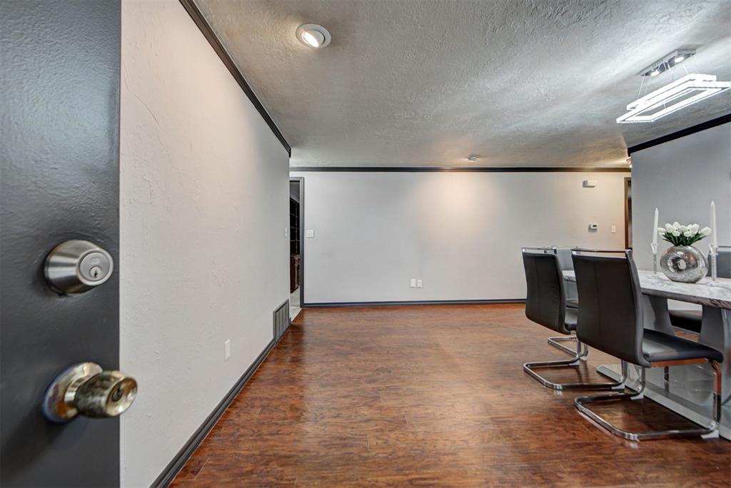 2633 Sw 75th Street Property Photo 4