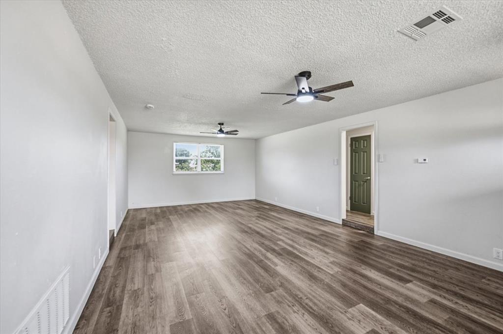 119 Windsor Road Property Photo 8