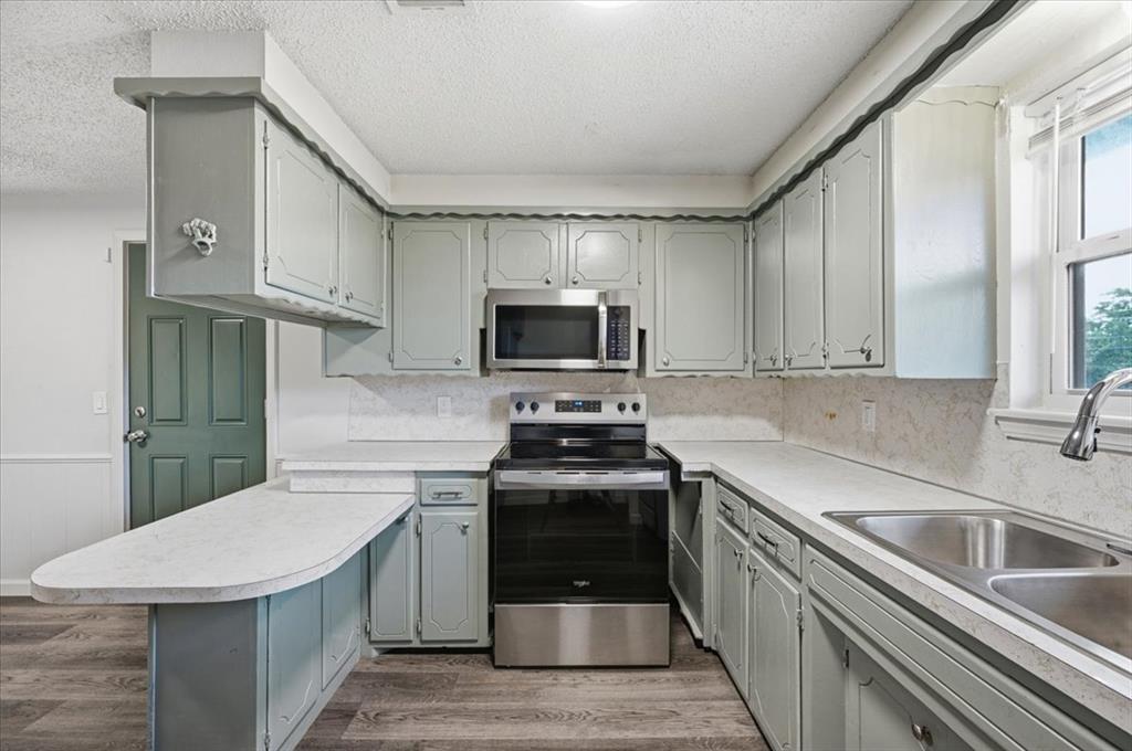 119 Windsor Road Property Photo 11