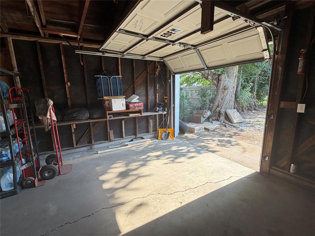 522 S Wilson Avenue Property Photo 25