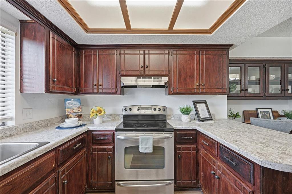 10605 Kristie Lane Property Photo 10