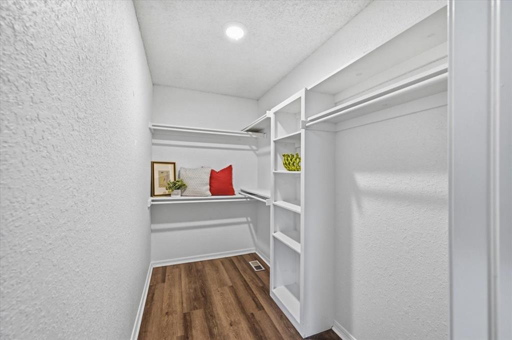 10605 Kristie Lane Property Photo 16