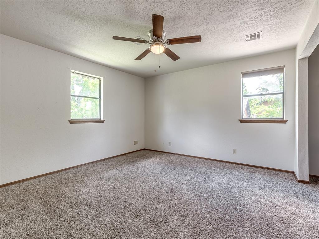 1111 Robin Hood Lane Property Photo 18
