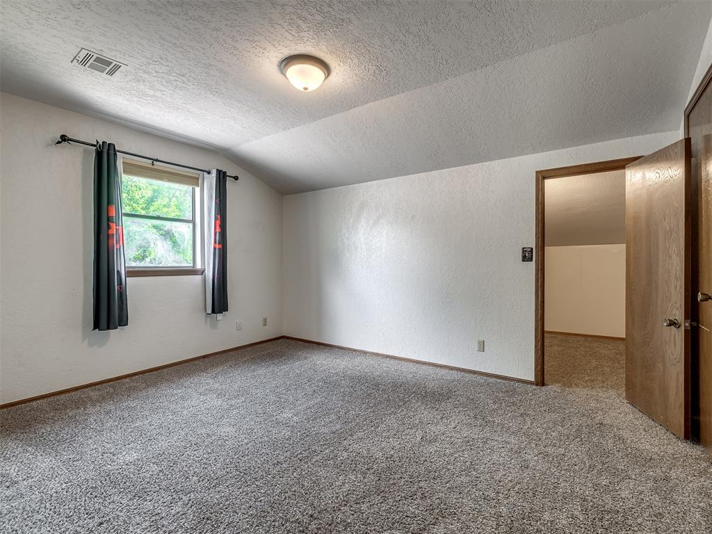 1111 Robin Hood Lane Property Photo 20
