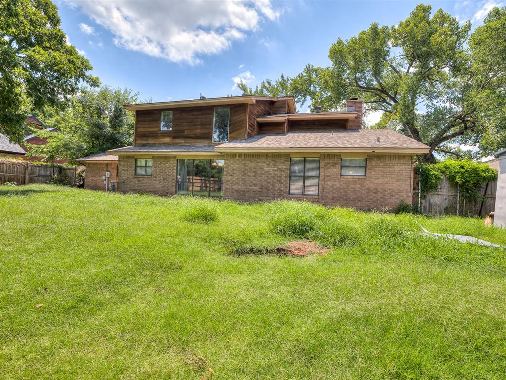1111 Robin Hood Lane Property Photo 22