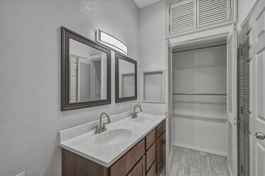 2609 Sw 28th Street Property Photo 19