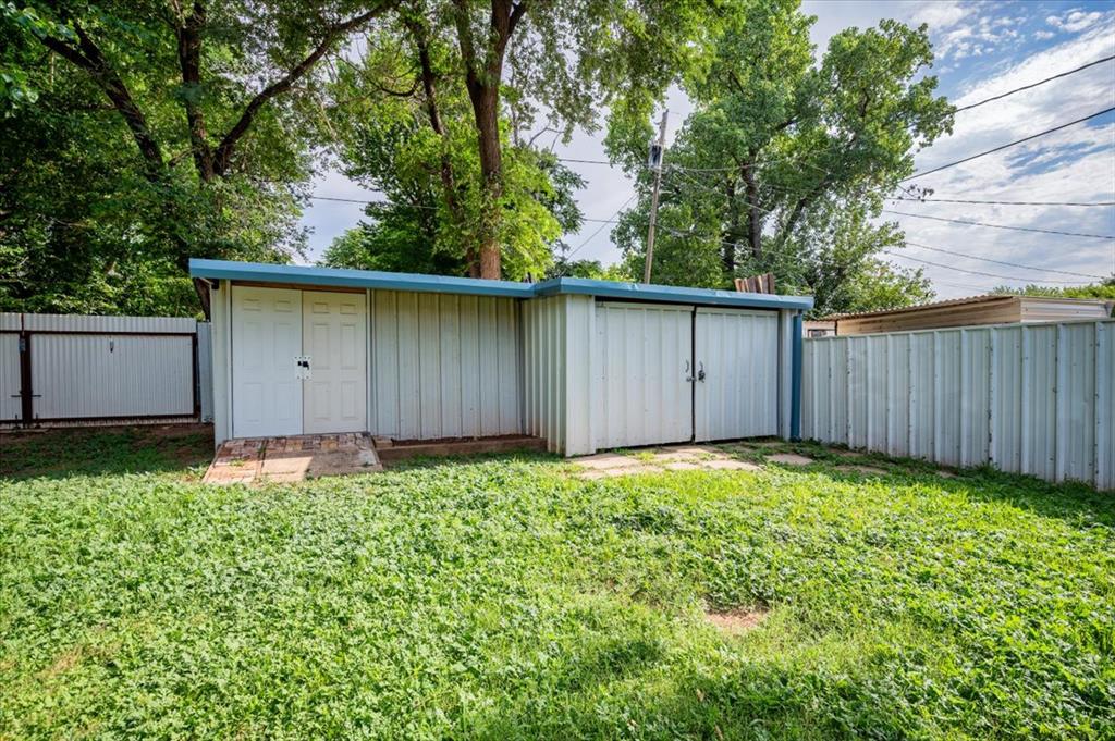 2609 Sw 28th Street Property Photo 28