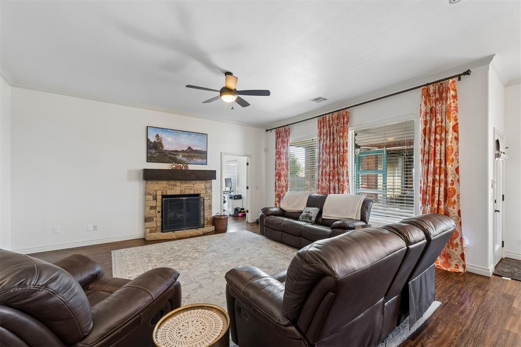 10912 Sw 21st Street Property Photo 8